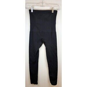 SHAPERMINT Essentials High-Waisted Shaping Capri Black Women Small